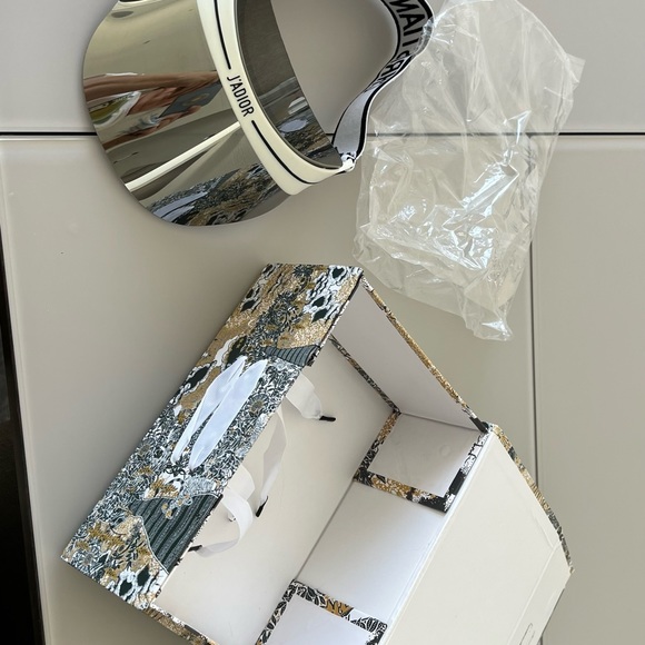 New without the tag - Picture 7 of 7